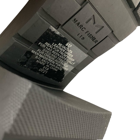 MARC FISHER LTD MIvacinta Gray Leather Shearling Heel Booties Size: 9 - Picture 2 of 7